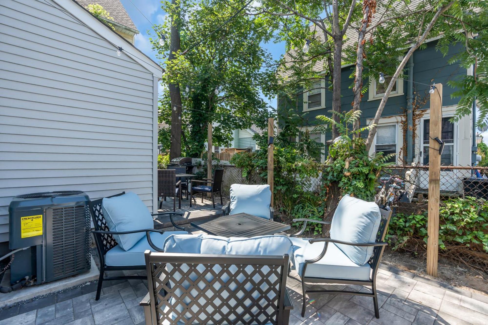 6-Min Walk To Asbury Park & Og Main St - Updated & Cozy Apartment In Historic Ocean Grove - Fire Pit & Patio - Fast Wi-Fi ภายนอก รูปภาพ