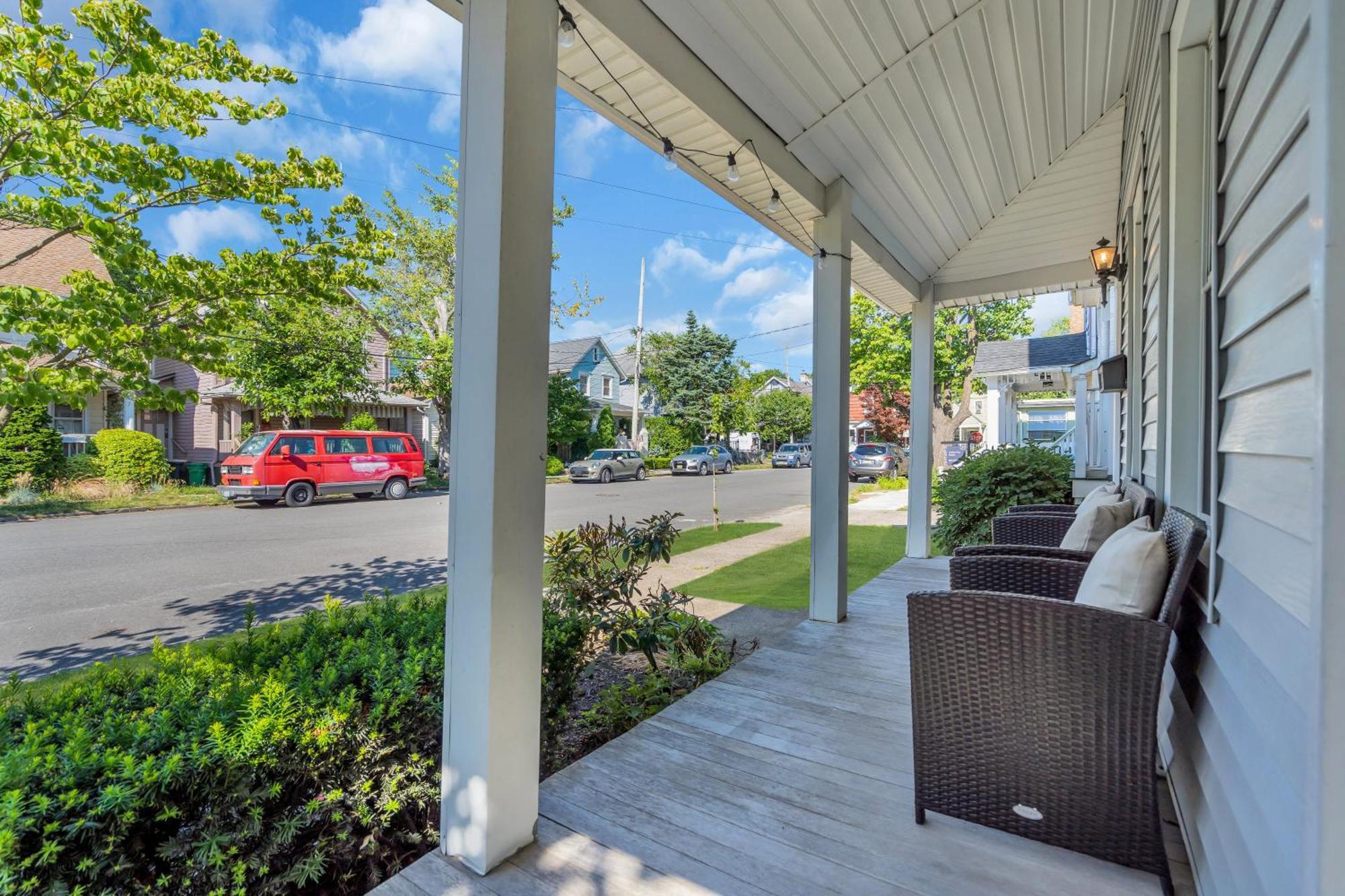6-Min Walk To Asbury Park & Og Main St - Updated & Cozy Apartment In Historic Ocean Grove - Fire Pit & Patio - Fast Wi-Fi ภายนอก รูปภาพ