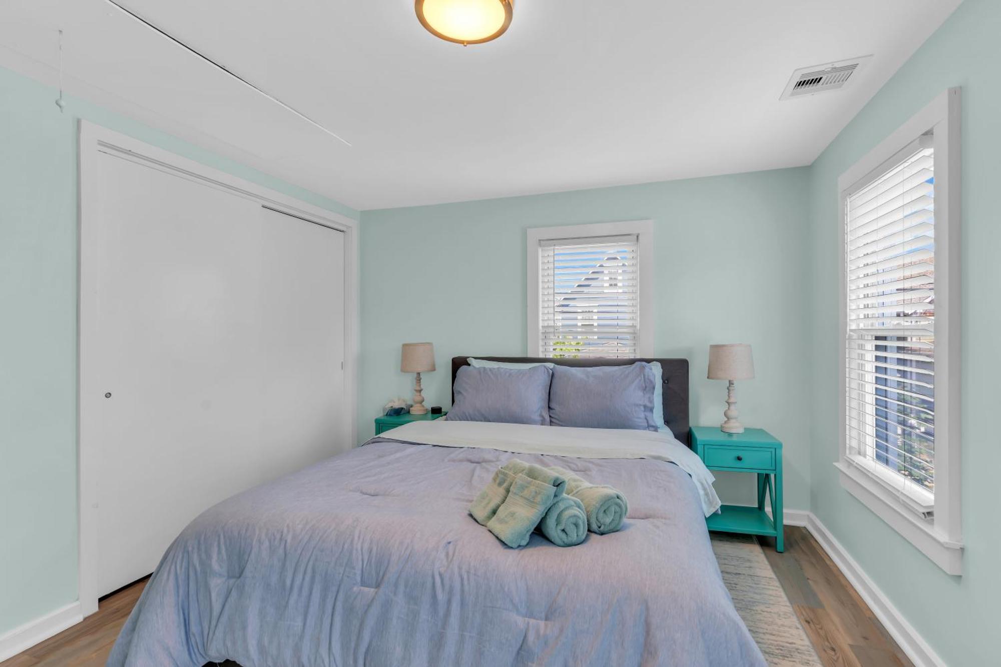 6-Min Walk To Asbury Park & Og Main St - Updated & Cozy Apartment In Historic Ocean Grove - Fire Pit & Patio - Fast Wi-Fi ภายนอก รูปภาพ