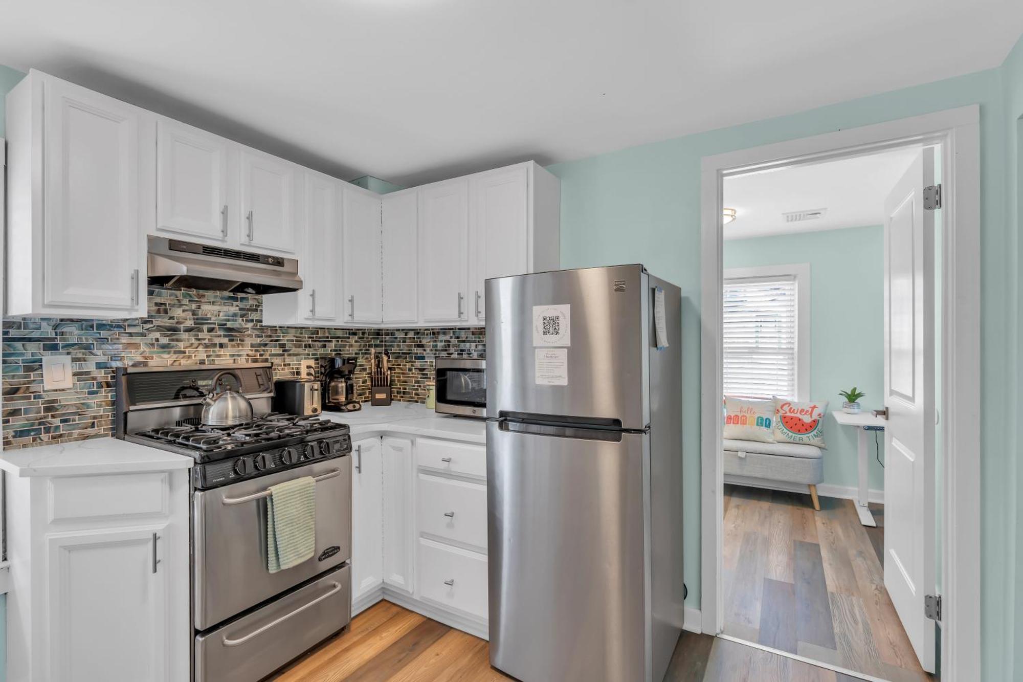 6-Min Walk To Asbury Park & Og Main St - Updated & Cozy Apartment In Historic Ocean Grove - Fire Pit & Patio - Fast Wi-Fi ภายนอก รูปภาพ